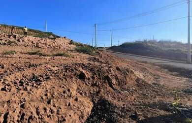 Imagem: O terreno possui 200m² de Área e está localizado em Jardim