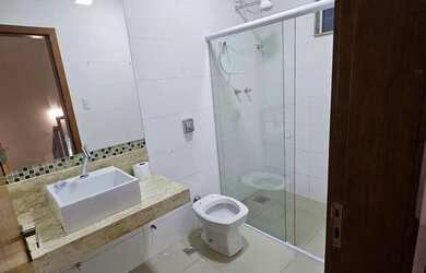 Imagem 14: Casa no Aeroporto. Varanda, Vista para o mar, Guarda roupae235m² de Área