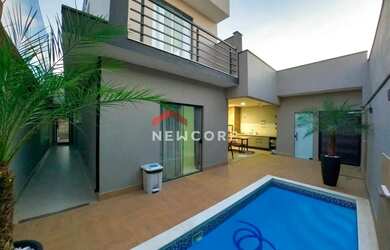 Imagem: A casa em condomínio possui 3 Dormitórios, 4 Banheiros, 4