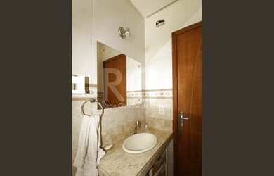 Imagem 15: Casa em Campo Novo. Piscina, Churrasqueira, Ar-condicionadoeImóvel novo