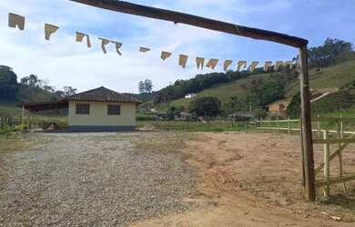 Imagem 1: Vendo Casa em Antônio Carlos