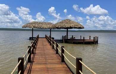 Imagem: A chácara possui 2.000m² de Área e está localizado em Plano