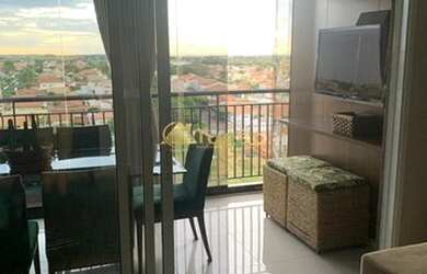 Imagem: O apartamento possui 3 Dormitórios, 2 Banheiros, 2 Vagas na