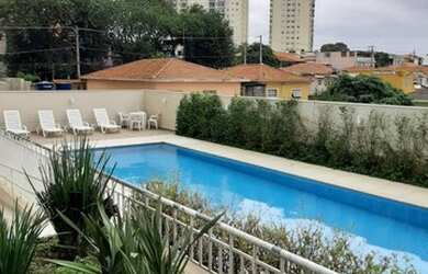 Imagem: O apartamento possui 2 Dormitórios, 1 Banheiro, 1 Vaga na garagem