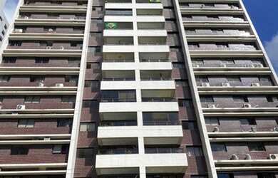 Imagem: O apartamento possui 4 Dormitórios, 3 Banheiros, 2 Vagas na