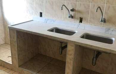 Imagem 2: Casa com 4 dorms à venda por R$ 1.200.000 - Granja Viana