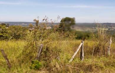 Imagem: O terreno possui 4.000m² de Área e está localizado em Alexânia