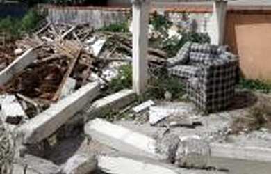 Imagem: O terreno possui 384m² de Área e está localizado em Santa