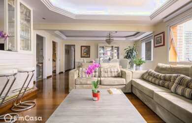 Imagem: O apartamento possui 4 Dormitórios, 3 Banheiros, 4 Vagas na