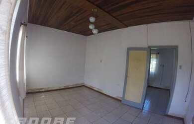 Imagem 11: Amplo terreno e casa residencial de alvenaria escriturada na Santa Terezinha,...