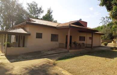 Imagem 4: Grande casa temporada ao lado da pista Velocitta em mogi guaçu