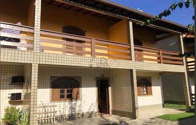 Imagem: A casa possui 2 Dormitórios, 2 Banheiros, 1 Vaga na garagem