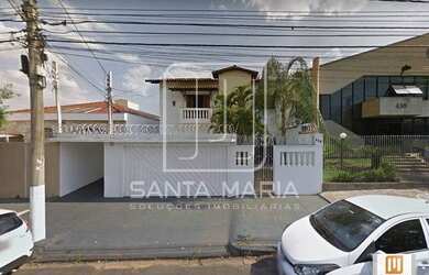 Imagem: O depósito possui 4 Vagas na garagem, 300m² de Área e está