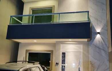 Imagem: A casa em condomínio possui 4 Dormitórios, 3 Banheiros, 2