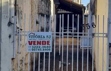 Imagem: A casa possui 3 Dormitórios e está localizado em Boa Vista