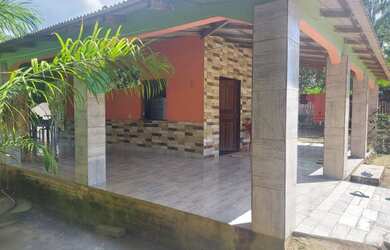 Imagem 2: Casa. Varanda, 3 Vagas na garageme2 Dormitórios