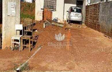 Imagem: A casa possui 1 Dormitório, 1 Banheiro, 46m² de Área e está