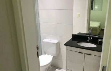 Imagem: O apartamento possui 2 Dormitórios, 2 Banheiros, 1 Vaga na