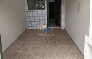 Imagem: A casa possui 2 Dormitórios, 2 Banheiros, 1 Vaga na garagem