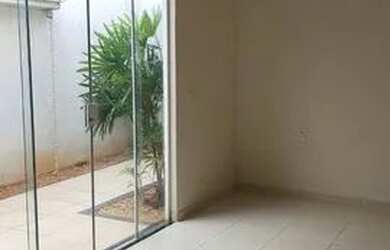 Imagem: A casa em condomínio possui 3 Dormitórios, 4 Banheiros, 2