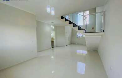 Imagem: A casa em condomínio possui 3 Dormitórios, 3 Banheiros, 4