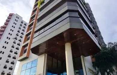 Imagem: O apartamento possui 3 Dormitórios, 5 Banheiros, 3 Vagas na