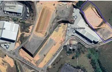 Imagem: O terreno possui 30.000m² de Área e está localizado em Rio