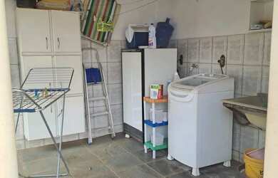 Imagem 13: Casa para venda com 150 metros quadrados com 4 quartos em Centro - Bariri...