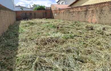 Imagem: O terreno possui 352m² de Área e está localizado em Lagoinha