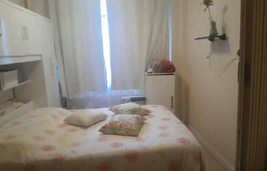 Imagem 2: Al. Temp. 15/Dez a15 de jan.$8mil/15dias $ 4mil.qto e sala Prox a Praia....