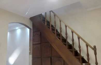 Imagem 8: Casa para venda possui 180 metros quadrados com 3 quartos