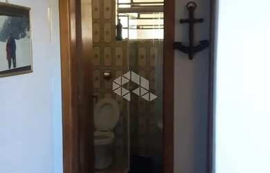 Imagem 7: Casa de 3 quartos com pátio no Bairro Auxiliadora próximo as Av. Carlos...