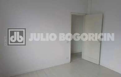 Imagem 9: Apartamento Padrão / Residencial / Tauá