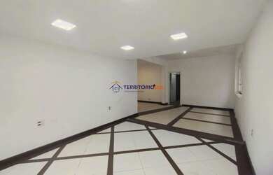 Imagem 3: Casa 3 dormitórios à venda Menino Deus Porto Alegre/RS