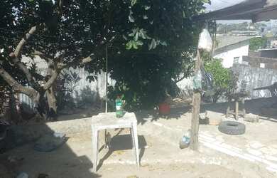 Imagem 2: Vendo casa terreno grande, pós vou viajar a trabalho