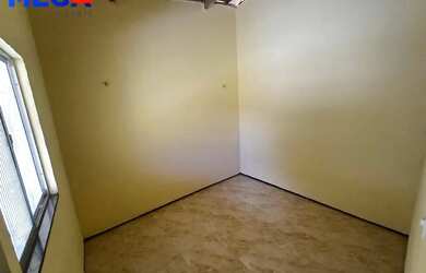 Imagem 5: Casa com 01 quarto no bairro Lagoa Redonda em Fortaleza, CE
