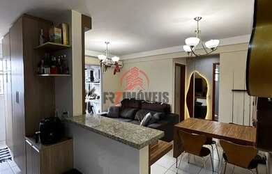 Imagem: O apartamento possui 2 Dormitórios, 1 Banheiro, 2 Vagas na