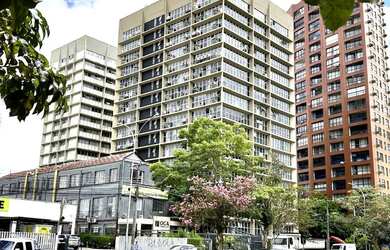 Imagem 16: Melhor ponto da Av. Candido de Abreu, entre o Shopping Mueller e a Prefeitura,...