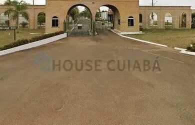 Imagem: A casa em condomínio possui 4 Dormitórios, 5 Banheiros, 2