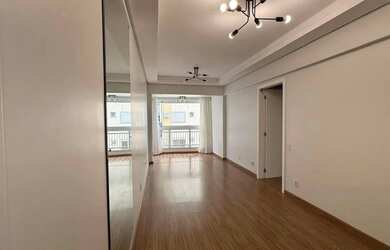 Imagem: O apartamento possui 3 Dormitórios, 2 Banheiros, 2 Vagas na