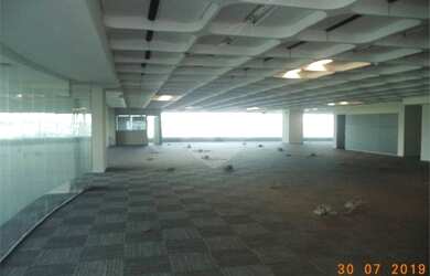 Imagem: O depósito possui 4 Vagas na garagem, 121m² de Área, Imóvel