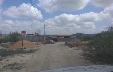 Imagem: O terreno possui 96m² de Área e está localizado em Prado