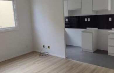 Imagem: O apartamento possui 1 Dormitório, 1 Banheiro, 1 Vaga na garagem