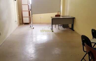 Imagem: O depósito possui 35m² de Área e está localizado em Centro