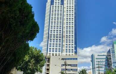 Imagem: O depósito possui 1 Vaga na garagem, 58m² de Área e está