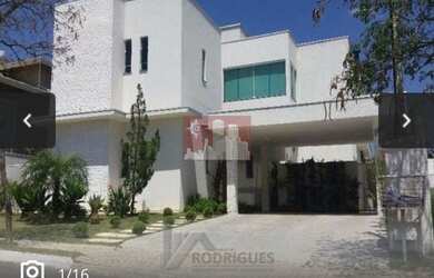 Imagem: A casa possui 4 Dormitórios, 5 Banheiros, 5 Vagas na garagem