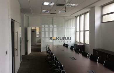 Imagem: O depósito possui 5 Vagas na garagem, 785m² de Área, Imóvel