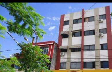 Imagem 1: Vende-se ou Aluga-se. 1 Banheiroe3 Dormitórios