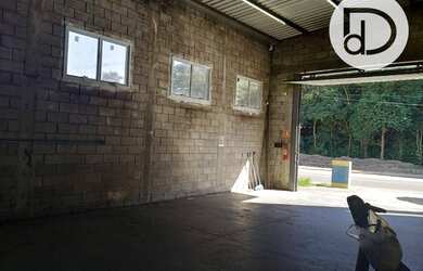 Imagem 15: Galpão para alugar, 200 m² por R$ 3.800,00/mês - Vila Pompéia - Vinhedo/SP