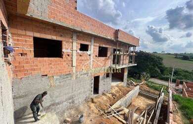 Imagem 7: Sobrado com 3 dormitórios e piscina à venda, 270 m² por R$ 650.000...